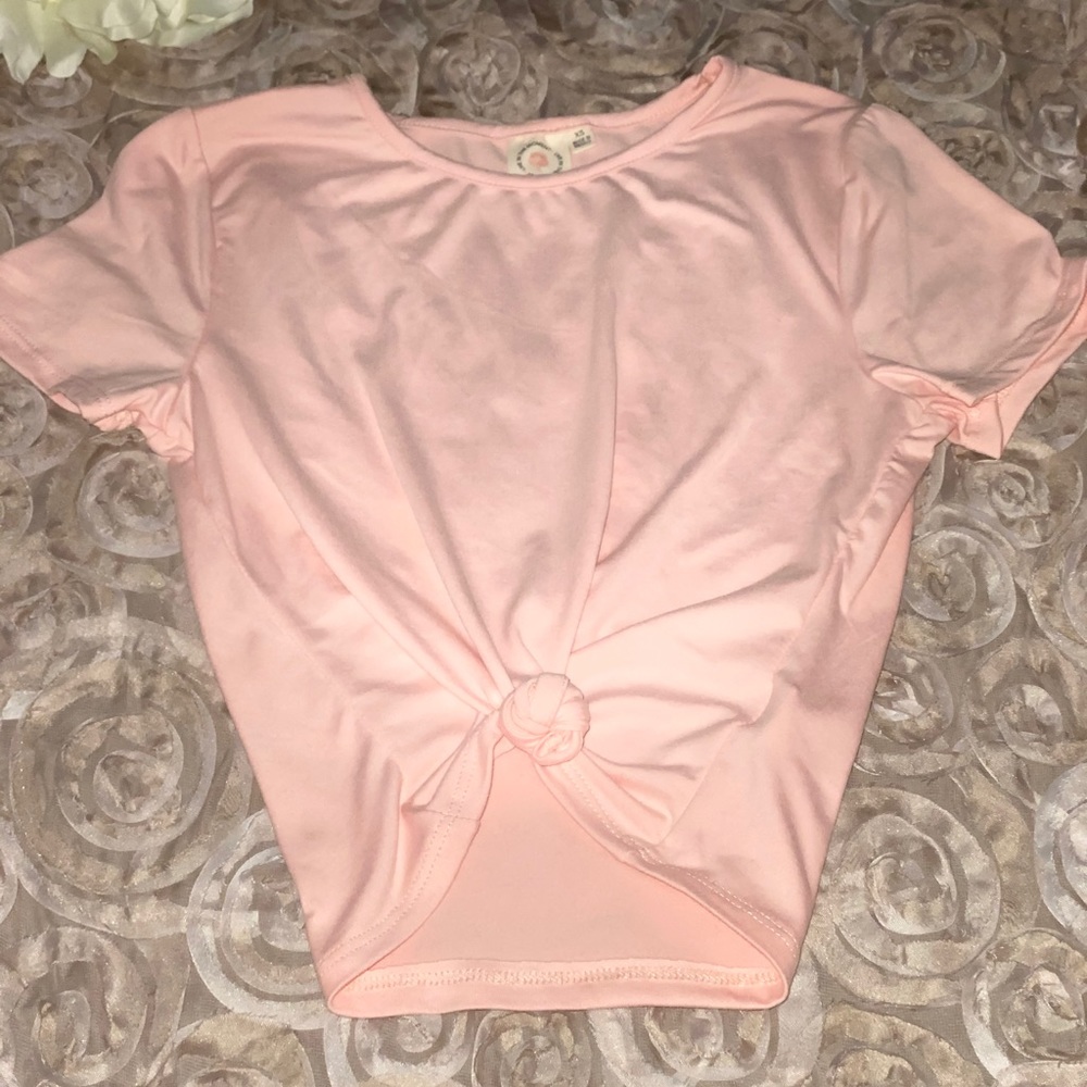 Super Soft light pink front knotted Crop Top